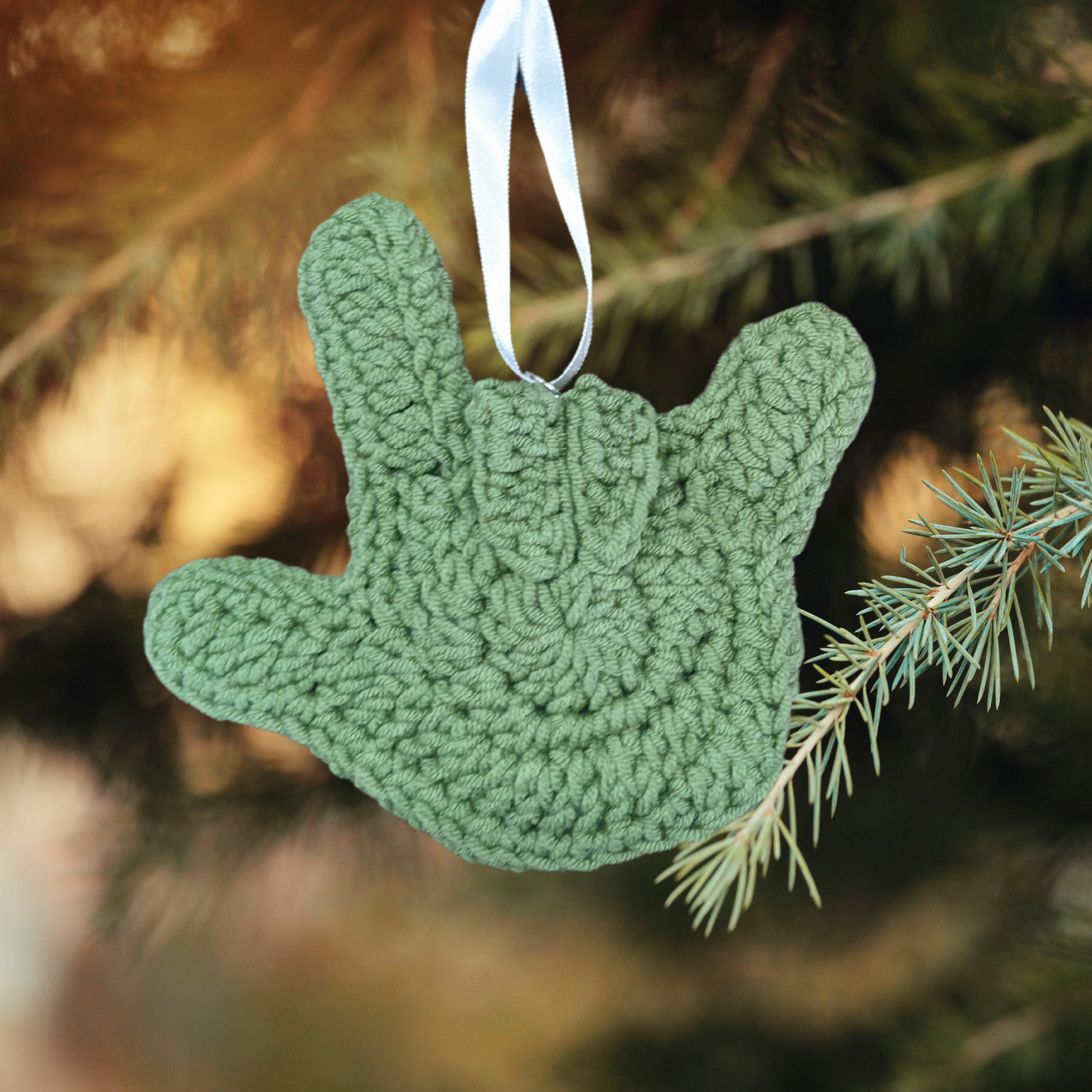 ASL "I Love You" Ornament